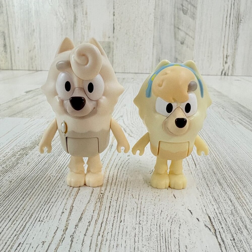 Bluey Friend JUDO and MOM Chow Chow White Dog Fancy Hair Replacement Figures NEW